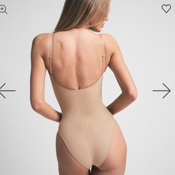 SKIMS SEAMLESS SCULPT BRIEF BODYSUIT IN CLAY SIZE MEDIUM - brand new 
Never worn - Picture 2 of 6